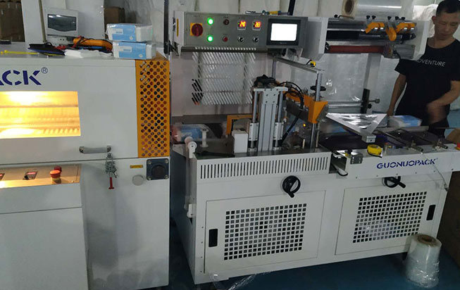 High Speed Automatic Side Sealing Machine Features